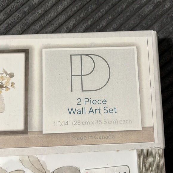 BOGO FREE ALL ITEMS! NWT set of 2 neutral floral framed prints 11 x 14 - Picture 3 of 5